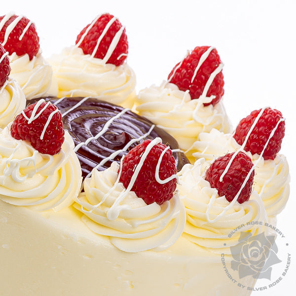 Vanilla Raspberry Cake in Phoenix, AZ.