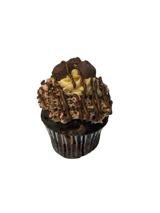chocolate peanut butter cupcake from cupcake store near me in Phoenix with vegan and gluten free cupcakes.