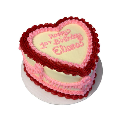 heart shaped vintage cake in Phoenix.